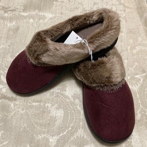 Isotoner womens slippers